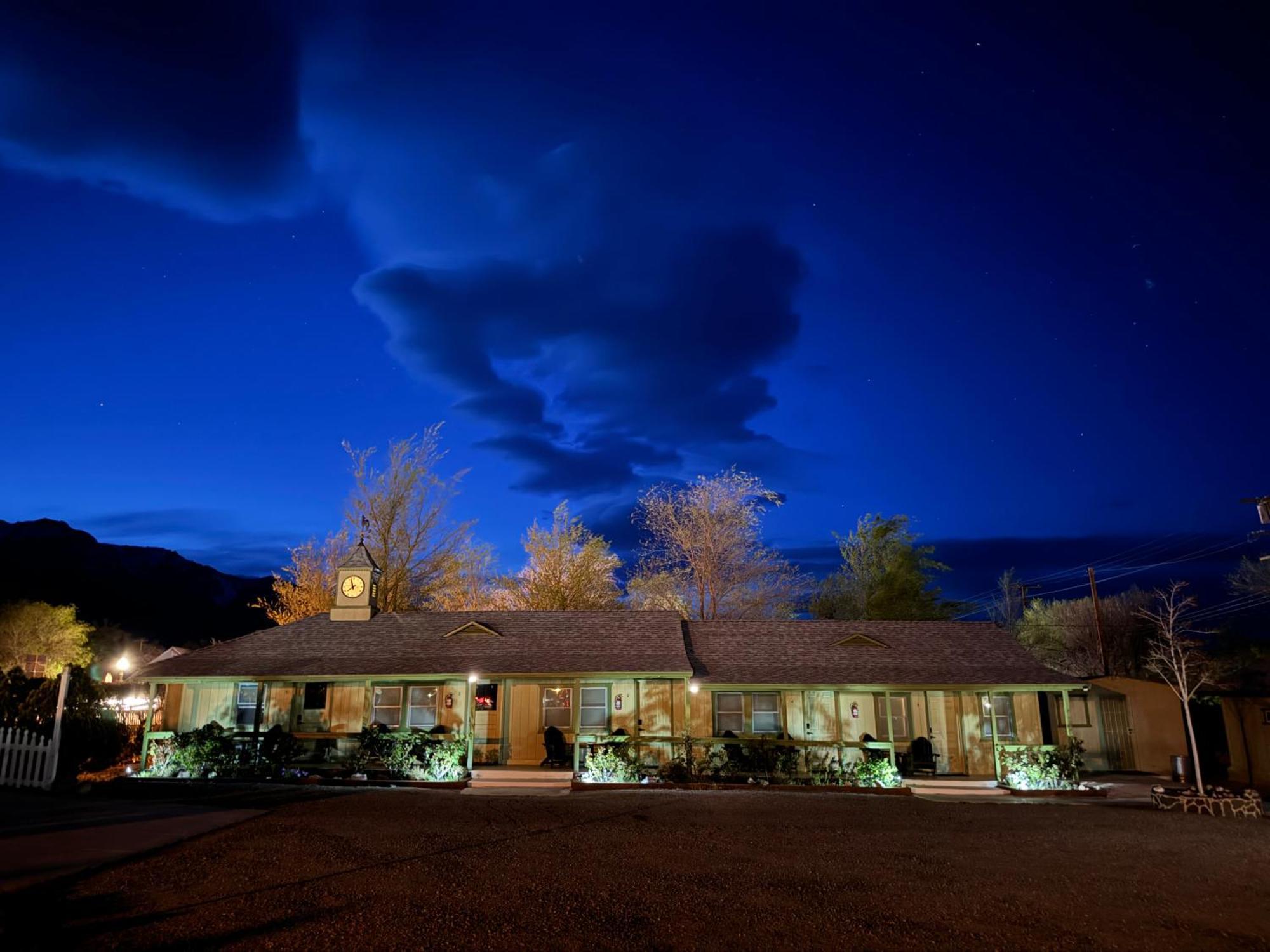 Eastern Sierra Motor Lodge Independence Eksteriør bilde